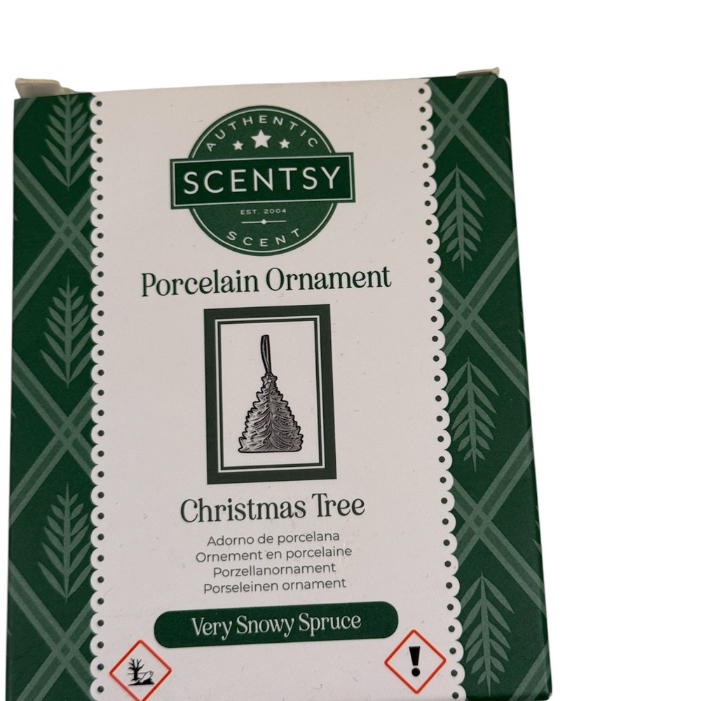 NEW SCENTSY  Porcelain Scented Christmas Tree Ornament ~ Very Snowy Spruce